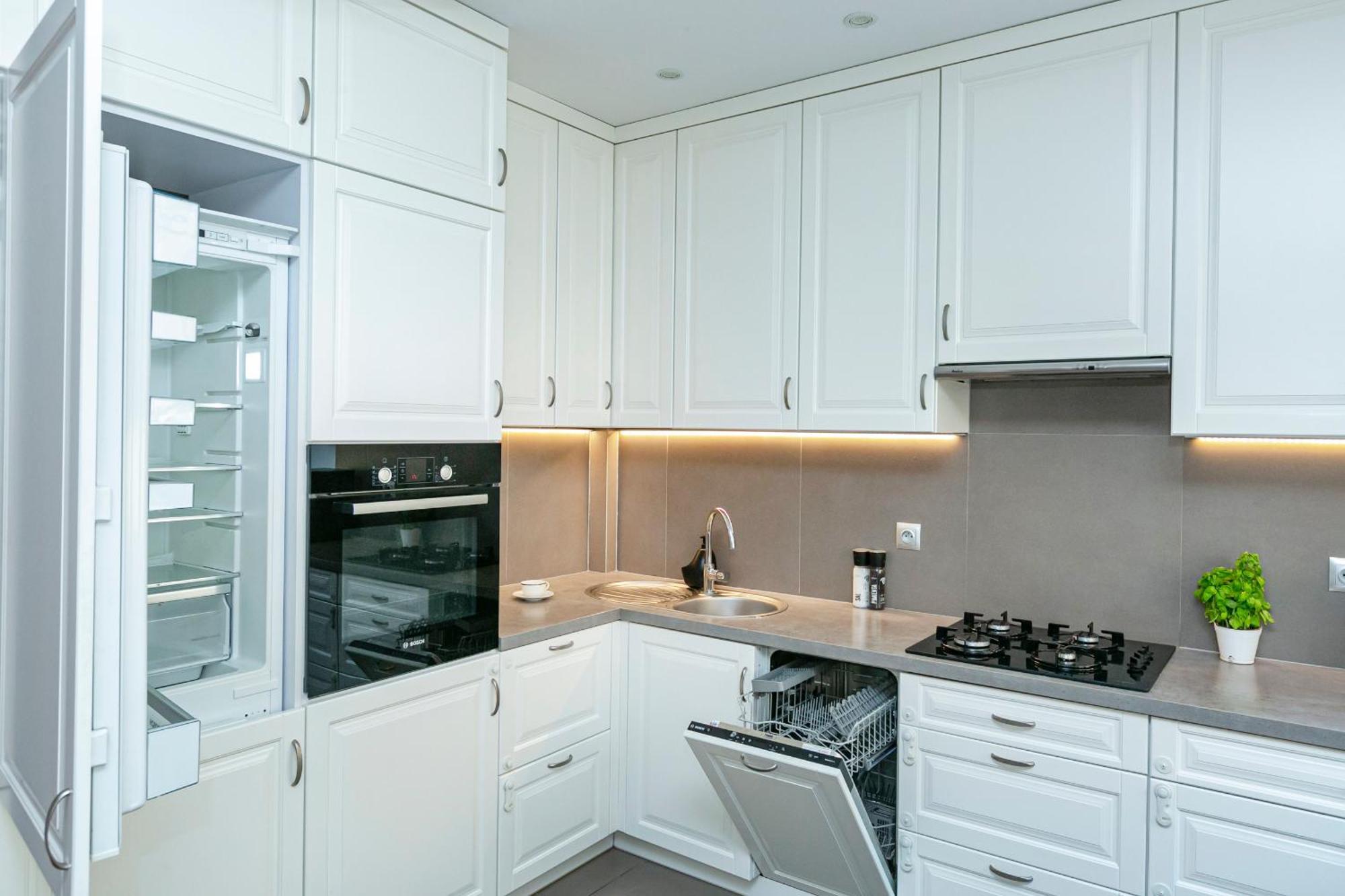 Apartament Wilcza 10 - Bezplatny Parking - Free Parking - Better Warszawa